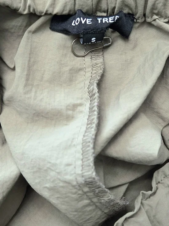 Love Tree Wide Leg Cargo Pants - Size Small - Picture 6 of 6